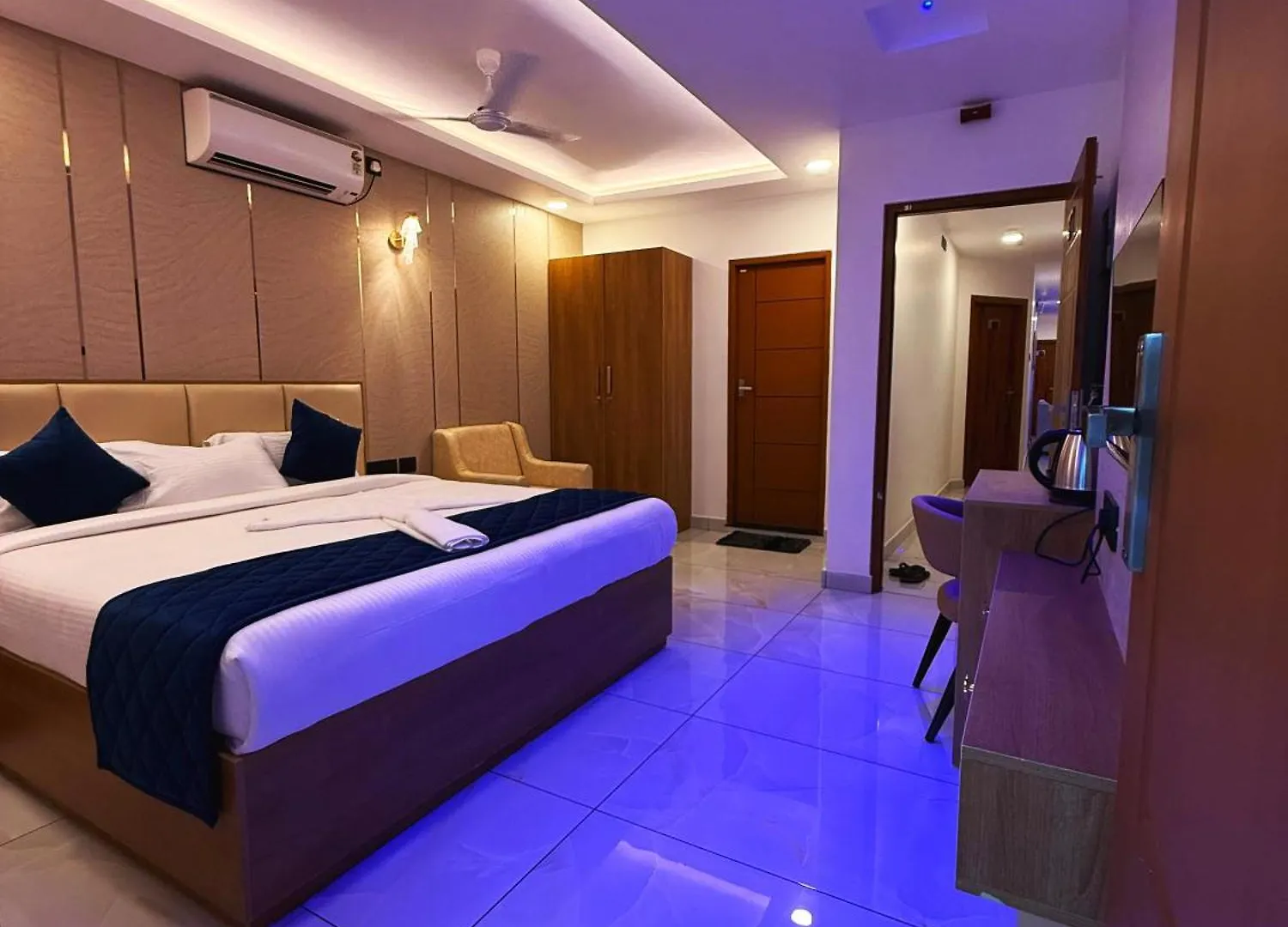 Hotell Pepper Coast Suites Kochi